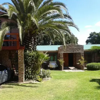 Little Lotta Cottage