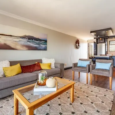 Luxury 3 bedroom Duplex Penthouse with communal swimming pool
