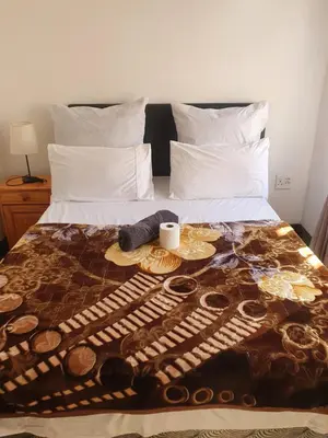 Gallery image of Ludinz guest house self catering in Cape Town