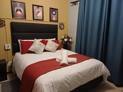 Gallery image of **Oakway Guest Suite**Own Private Separate 1 bedroom,Kitchen, Shower in Cape Town