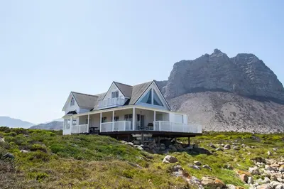 Gallery image of Turtle Creek in Pringle Bay in Pringle Bay