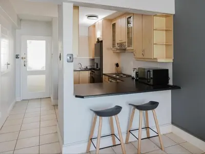 Gallery image of Romilly 32 Beachfront in Cape Town