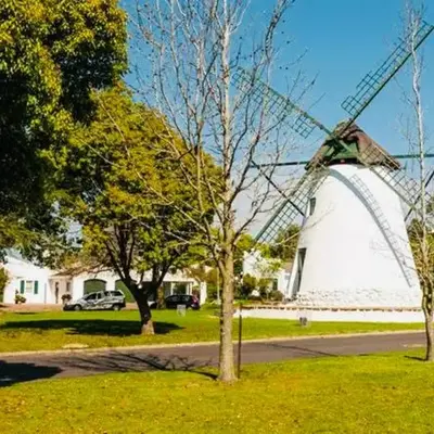 Durbanville Winelands Villa with Pool & Jacuzzi