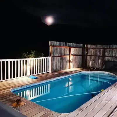 MAGNIFICENT 6 sleeper mountain getaway