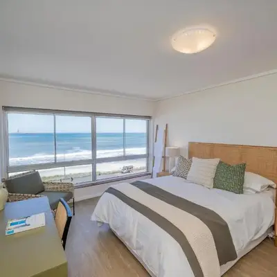 2 Bedroom Apartment - Blouberg Beachfront