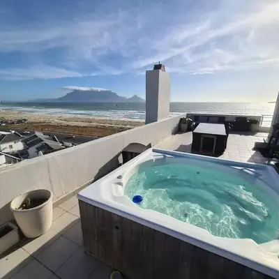 Jacuzzi with 270 views right on beach