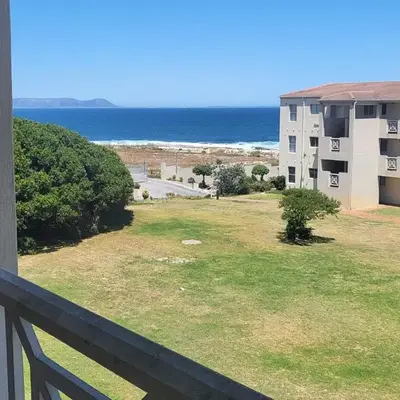 Hermanus Beach Club 104