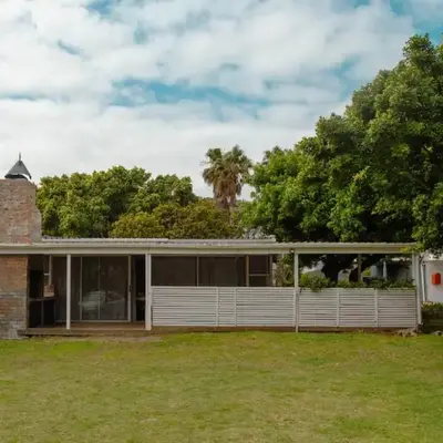 The Ocean Side Cottage
