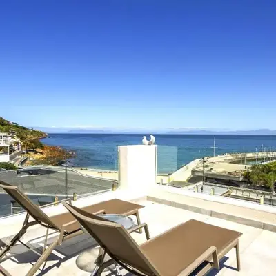 Bikini Beach Townhouse