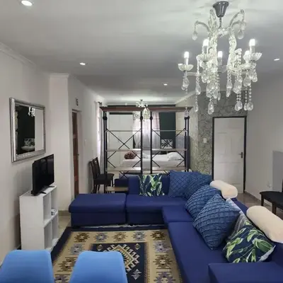 Tia Maria bachelor apartment