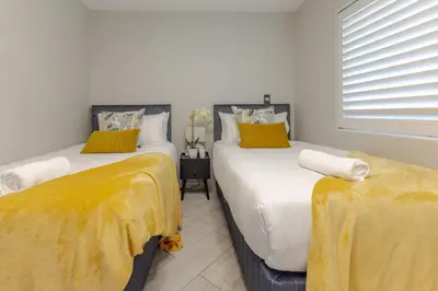 Gallery image of Lagoon Beach Luxury Apartments in Cape Town