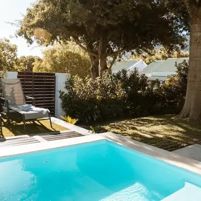 The Crescent Hideaway
