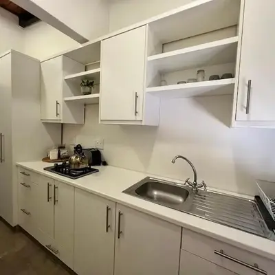 Avignon Guesthouse