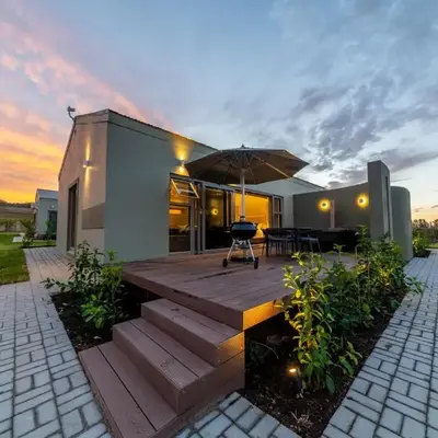 LEO Sky Farm Cottages