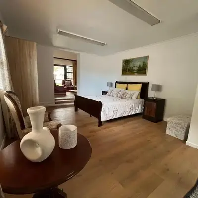 Central Somerset Stay