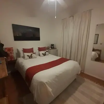 Cosy Stay - Homestay with Linda & Garfield