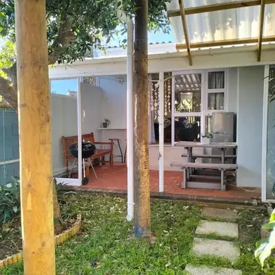 Garden es Cape