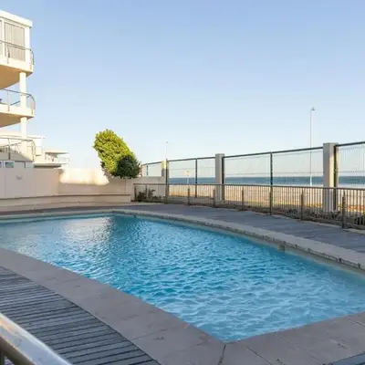 2 Bedroom Seaview