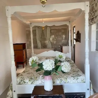 Honeymoon Stay at The James Family Farm