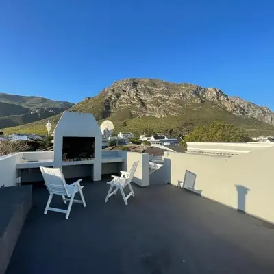 Voelklip Holiday Home
