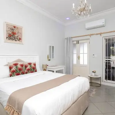 Serena Inn Apartment 6 Self Catering