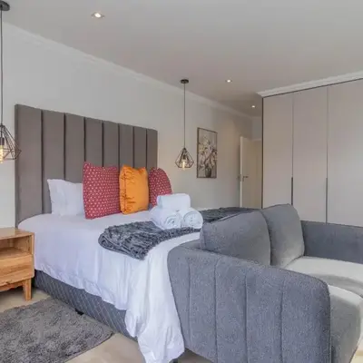 Executive 1 bedroom Cottage