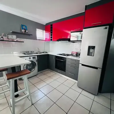 Entire Modern