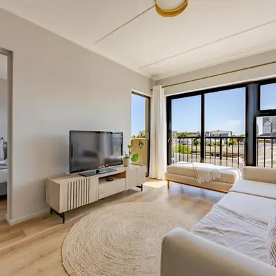 Contemporary Modern 1 Bedroom-19B