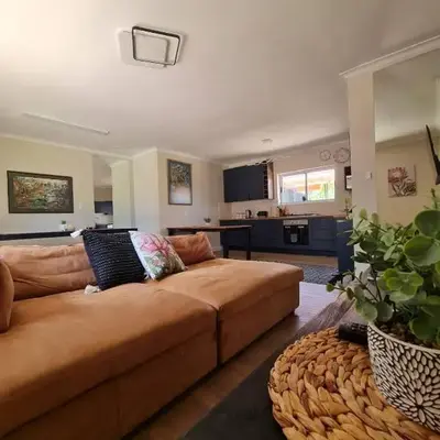 Kuku House