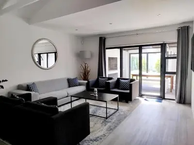 Gallery image of Hermanus C-Escape in Hermanus