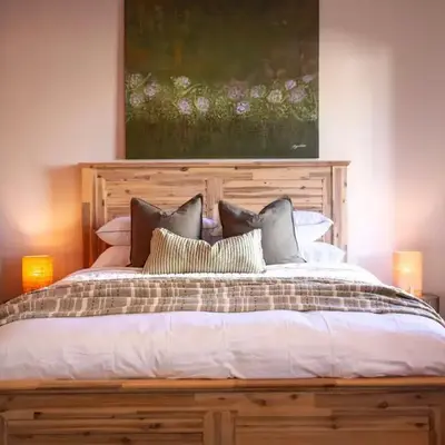 9 at Huis Piron - Location Stellies Central