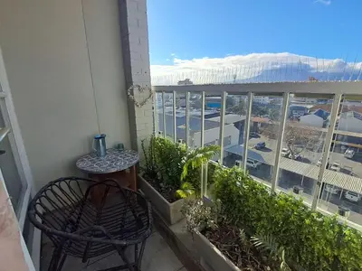 Gallery image of Modern Coastal Penthouse Vibes! in Strand