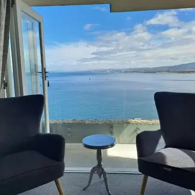 Boutique Inn - Azure