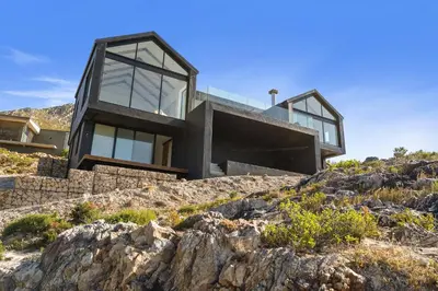 a house on top of a mountain at Nowhere Els in Rooiels