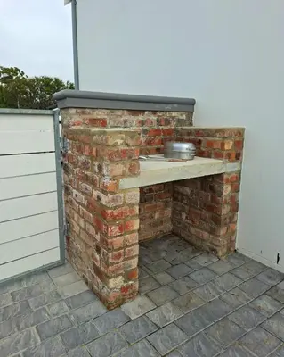 a brickburningificialificialificialificialificialificialificialificialificialificialificialificialificial at Bird's Landing in Hermanus