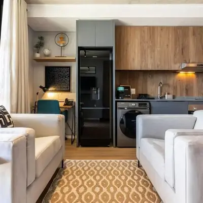 Stylish Executive Studio with Balcony in Riverlands