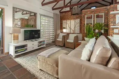 Gallery image of Windsong Cottage in Hermanus