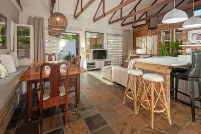 Gallery image of Windsong Cottage in Hermanus