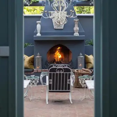 Akademie Street Boutique Hotel
