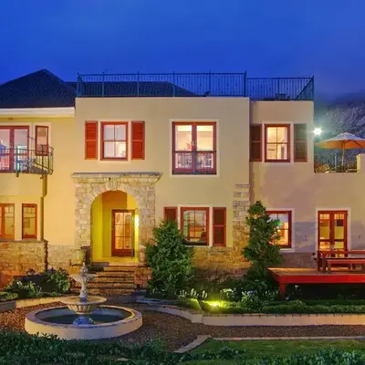 Lavender Manor Guest Lodge