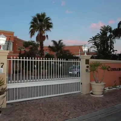 Cinnamon House Bed & Breakfast