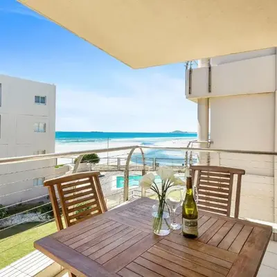 Lagoon Beach 231