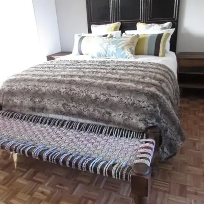 Live Like a Local: Studio 29 @ 25 Market street