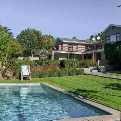 Four Palms Accommodation