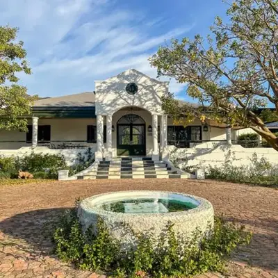 Huguenot House