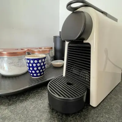 a toaster oven sitting on top of a counter at Kleinblom in Pringle in Pringle Bay