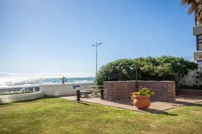 Gallery image of Oceanfront Panoramic Beach View in Strand