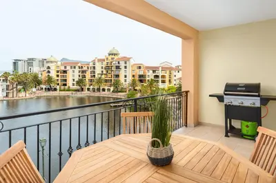 Gallery image of Island Club Luxury Apartments in Cape Town