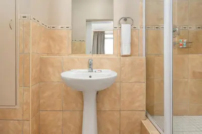 Gallery image of Island Club Luxury Apartments in Cape Town