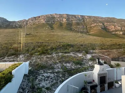 Gallery image of Hermanus - Mount - Sea View in Hermanus